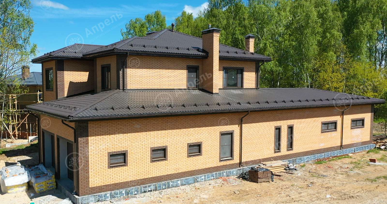 Двухэтажный дом из керамического блока площадью 460 м2 2